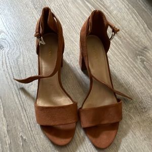 Old Navy block heel sandal
